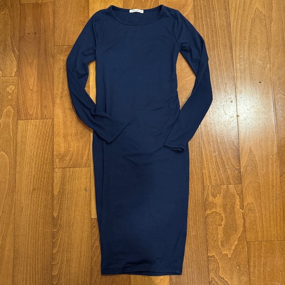 Marine Layer Dresses & Skirts - Marine Layer Navy Long Sleeve Dress lined size XS